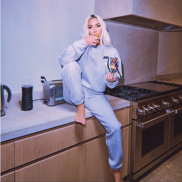 COPY - SKIMS COTTON FLEECE ZIP UP HOODIE AND COTTON FLEECE JOGGER | LIGHT HEATH… - Picture 4 of 10